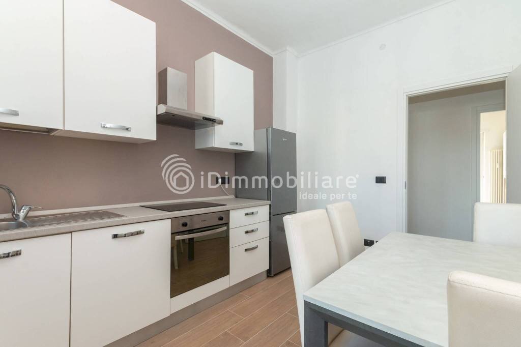 Cucina - Two-room apartment via Monte Rosa, 117, Torino (neighborhood Barriera Milano) - photo 2
