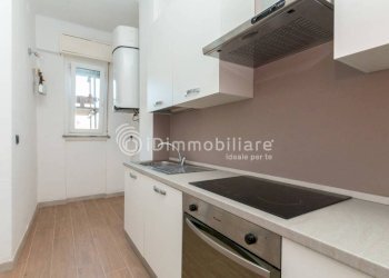 Cucina - Two-room apartment via Monte Rosa, 117, Torino (neighborhood Barriera Milano) - photo 6