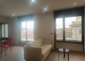 Salone - One-room apartment via San Francesco d'Assisi, 22, Torino (neighborhood Centro) - photo 14