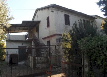 Foto 1 - Independent house Contrada Sant'Egidio, Monsampolo del Tronto - photo 1