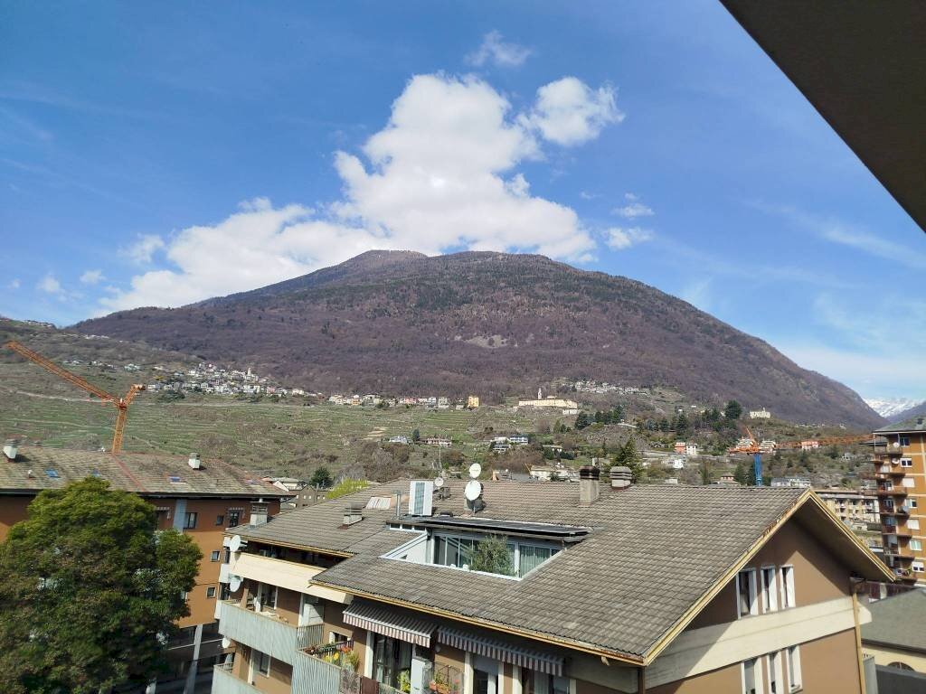 Vista - Trilocale via Ezio Vanoni, 10, Sondrio - foto 2