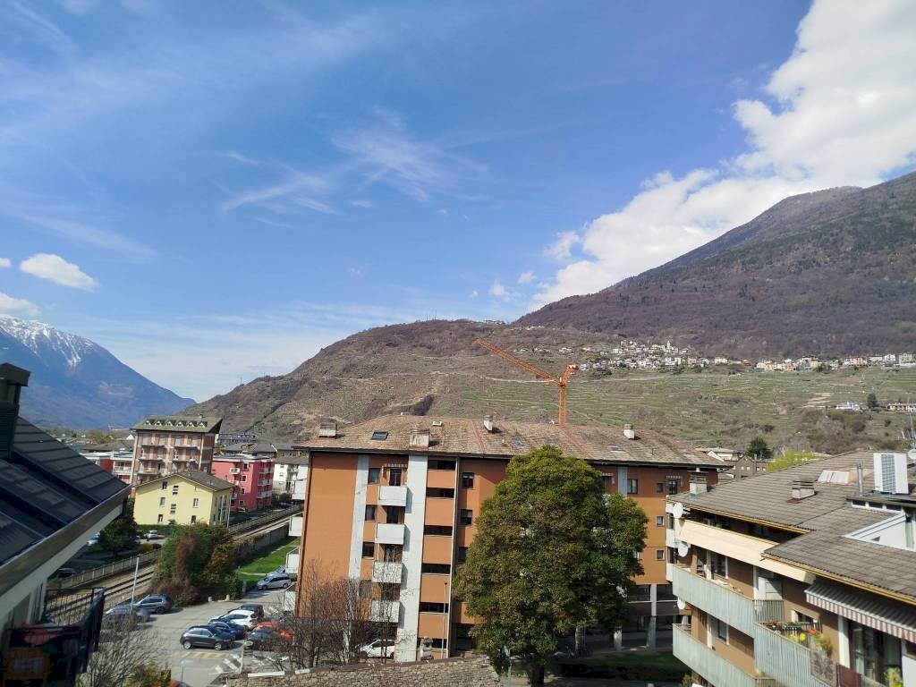 Vista - Trilocale via Ezio Vanoni, 10, Sondrio - foto 3