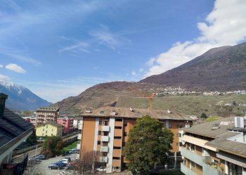 Vista - Trilocale via Ezio Vanoni, 10, Sondrio - foto 1