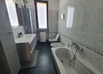 bagno padronale - Semi-detached Villa via Mons. Gatti, Boffalora d'Adda - photo 52
