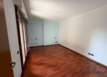 cbe721e6-a248-4dbe-a98a-ae17863b4074 - Quadrilocale via Roberto Tremelloni, 40, Milano - foto 4