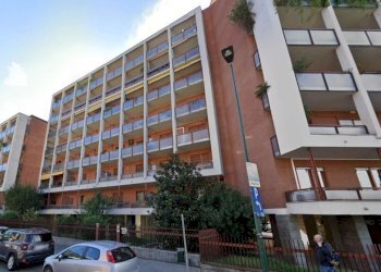 Immagine 2026-03-25 170828 - Four-room apartment at auction via Luigi Ferdinando Marsigli, 82, Torino (neighborhood Pozzo Strada) - photo 1