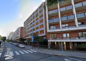 Immagine 2026-03-25 170800 - Four-room apartment at auction via Luigi Ferdinando Marsigli, 82, Torino (neighborhood Pozzo Strada) - photo 4