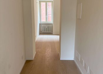 img_3149 - Two-room apartment via Cesare Battisti, 9, Torino (neighborhood Centro) - photo 3