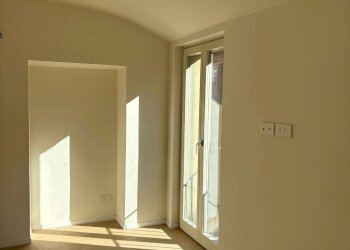 img_3253 - Bilocale via Cesare Battisti, 9, Torino (zona Centro) - foto 5