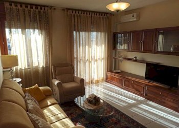 Salone - Appartamento corso Roma, 51/b, Trecate - foto 3