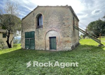 Facciata - Rustic podere santo ottaviano 74, Pomarance - photo 7