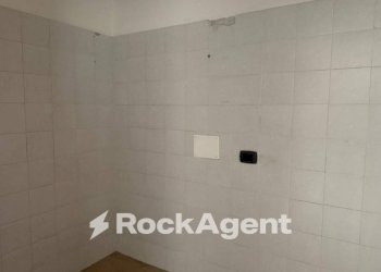 Magazzino - Ufficio via Giuseppe Garibaldi, Montechiarugolo - foto 3