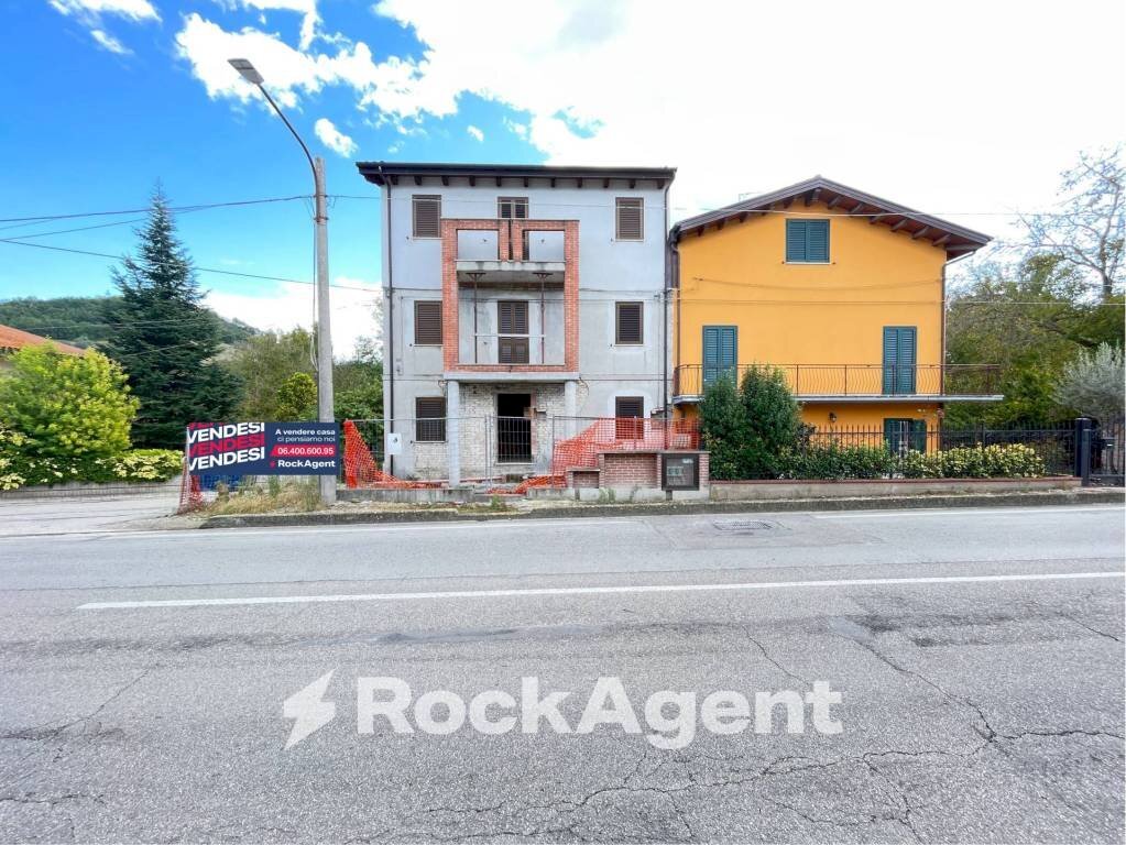 Zona - Independent house strada Provinciale 17, Campli - photo 2