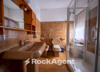 Bagno - Independent house via Francesco Cossiga, 180, Siligo - photo 13