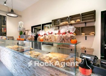 Interno non residenziale - Panificio - Pastificio via di Donna Olimpia, Roma - foto 1