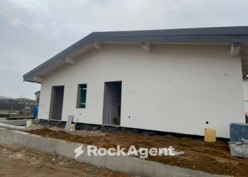 Facciata - Villa via Tramia, Garlasco - photo 2