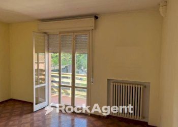 Cucina - Appartamento via Puccini, Solignano - foto 3