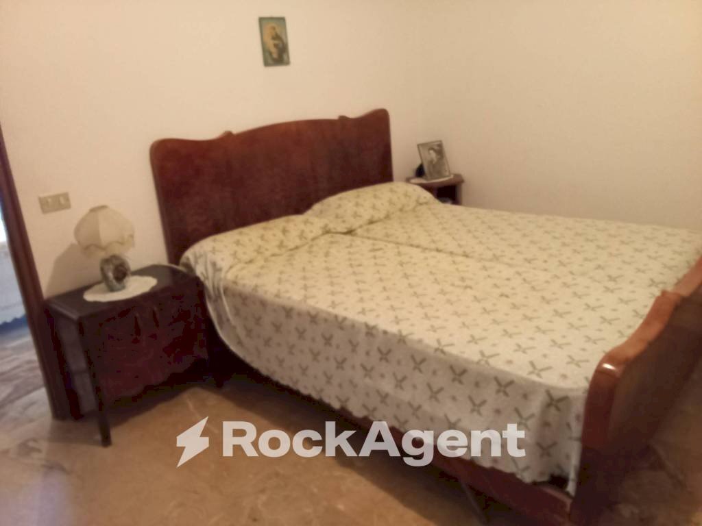 Camera da letto - Independent house corso Antonio Gramsci, Grotteria - photo 1