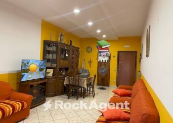 Salone - Quadrilocale via Publio Virgilio Marone 10, Poggiomarino - foto 5