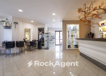 Interno non residenziale - Negozio viale dei Bizantini, 75, Catanzaro - foto 1
