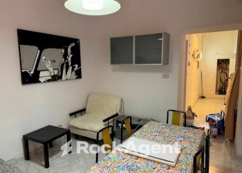 Salone - Appartamento via Principe Amedeo, 307, Roma - foto 9