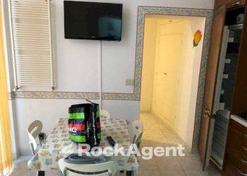 Salone - Appartamento via Principe Amedeo, 307, Roma - foto 11