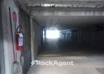 Posto macchina - Warehouse via Giacomo Brodolini, 30, Fabriano - photo 4