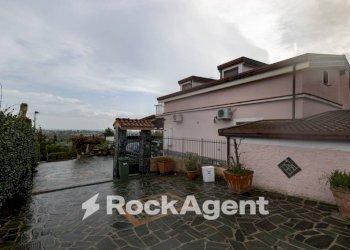 Giardino - Villa contrada Roccani, 59, Simeri Crichi - foto 36