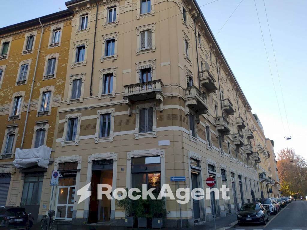 Facciata - Three-room apartment via Coluccio Salutati, 17, Milano (neighborhood Washington) - photo 2
