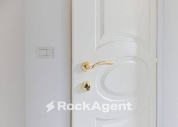 Interno palazzo - Trilocale via del Poggio, 10, Varazze - foto 12