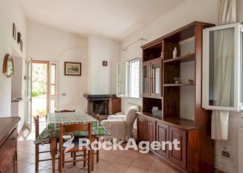 Salone - Rustico via di Quarrata, 13, Livorno - foto 5