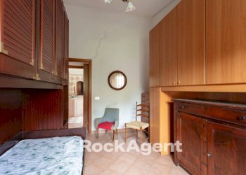 Camera da letto - Rustico via di Quarrata, 13, Livorno - foto 12