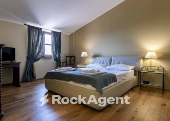 Camera da letto - Hotel via San Sebastiano, 81, Diano d'Alba - foto 12