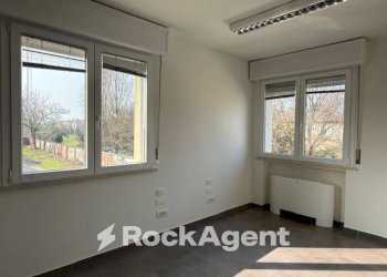 Ufficio - Office largo Remo Coen, Parma - photo 25