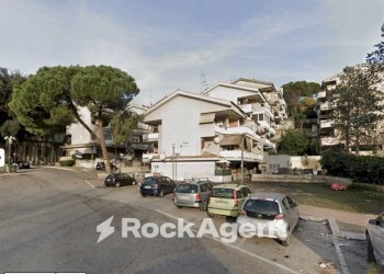 Zona - Two-room apartment largo Sperlonga, 9, Roma (neighborhood Cassia) - photo 15
