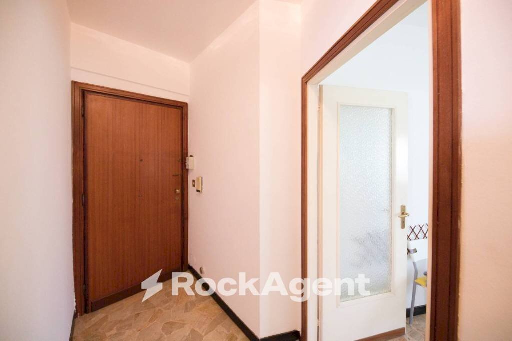 Ingresso - Three-room apartment via Avosso, 60, Casella - photo 3