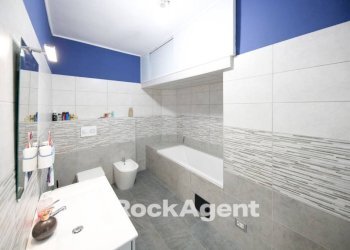 Bagno - Three-room apartment via Monte Grappa, 3, Mignanego - photo 29