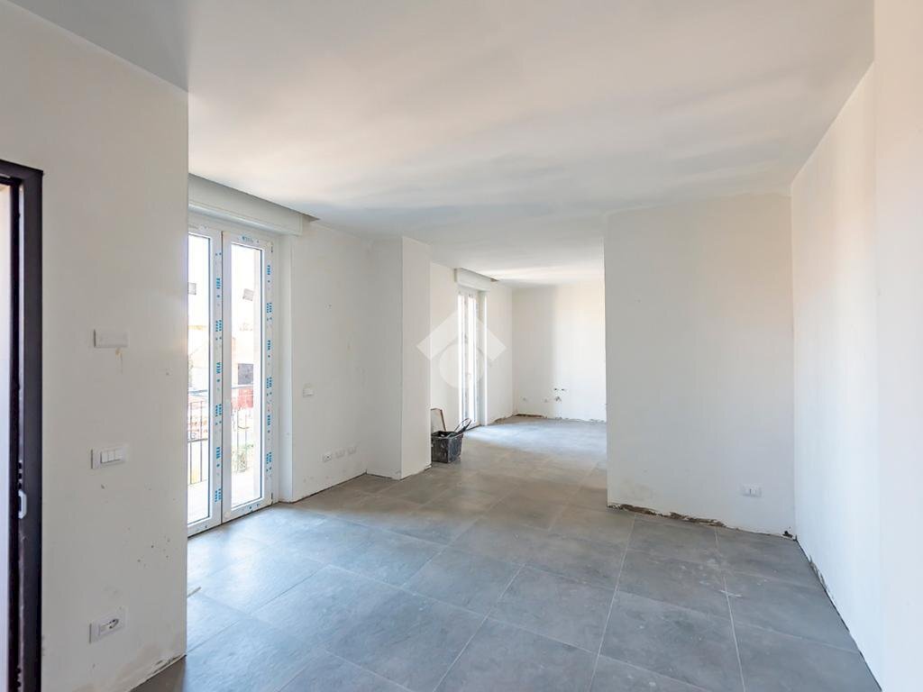 Three-room apartment Via Giacomo Matteotti, Rescaldina - photo 2