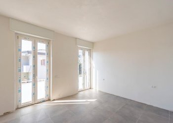 Three-room apartment Via Giacomo Matteotti, Rescaldina - photo 6