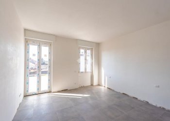 Three-room apartment Via Giacomo Matteotti, Rescaldina - photo 7