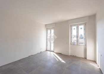 Three-room apartment Via Giacomo Matteotti, Rescaldina - photo 8