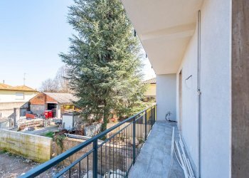 Three-room apartment Via Giacomo Matteotti, Rescaldina - photo 11