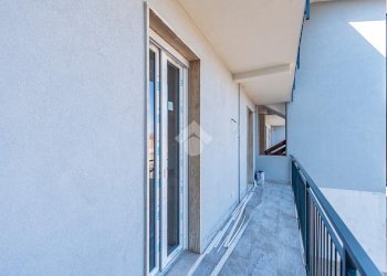 Three-room apartment Via Giacomo Matteotti, Rescaldina - photo 12