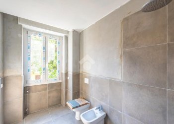 Three-room apartment Via Giacomo Matteotti, Rescaldina - photo 14