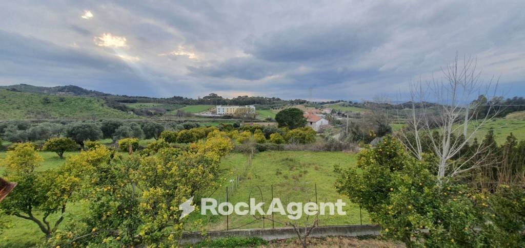 Vista - Stable - Palace strada Statale 107 Silana Crotonese, Rende - photo 3