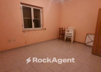 Camera da letto - Stabile - Palazzo strada Statale 107 Silana Crotonese, Rende - foto 15