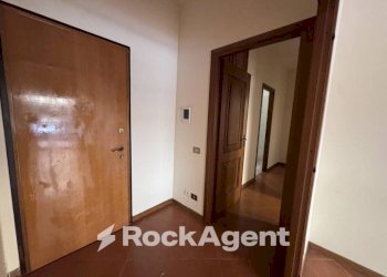 Camera da letto - Bilocale via Sanzeno, 15, Roma - foto 5