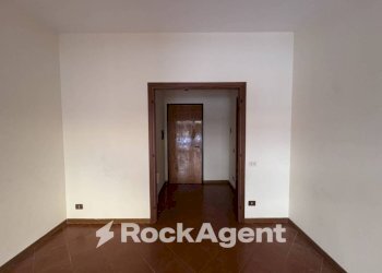 Cucina - Bilocale via Sanzeno, 15, Roma - foto 6