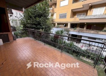 Terrazzo - Bilocale via Sanzeno, 15, Roma - foto 10