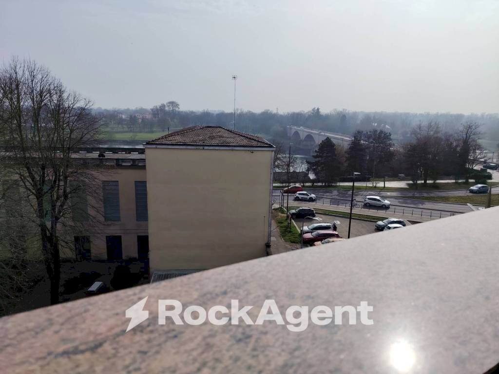 Vista - Four-room apartment via Bonetta Carlo, 7, Pavia - photo 1